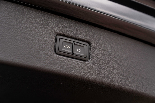 Audi Q7 60 TFSI e Quattro Competition Luchtvering Elek. Trekhaak Massage Matrix B&O Stoelverw/Ventilatie 22''