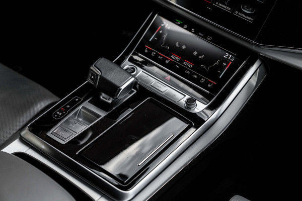 Audi Q7 60 TFSI e Quattro Competition Luchtvering Elek. Trekhaak Massage Matrix B&O Stoelverw/Ventilatie 22''