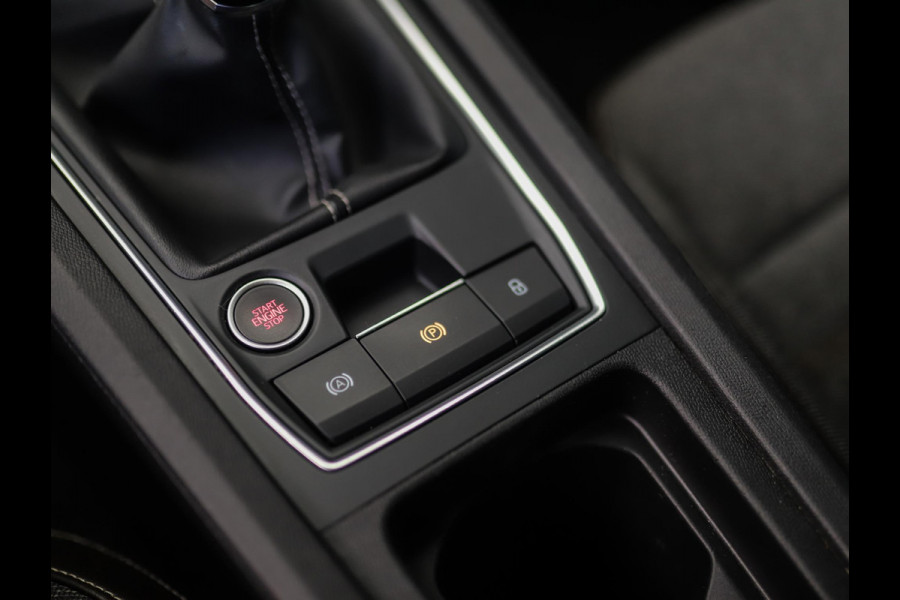 Seat Leon 1.5 TSI Xcellence | BTW | ACC | Stuur/Stoelverw. | Carplay
