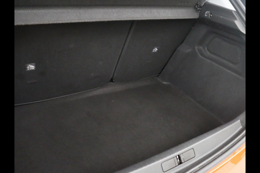 Opel Corsa 1.2 Edition | Trekhaak | Carplay | Cruise control | DAB | Lichtmetaal 16'' | Lane assist |