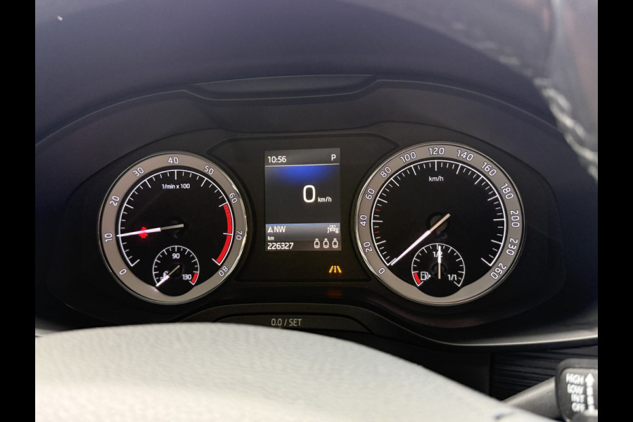 Škoda Kodiaq 1.5 TSI Limited Business Edition | Panoramadak | Keyless | Apple Carplay