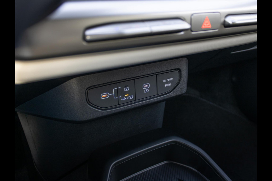 Kia EV4 GT-Line Business Edition 81.4 kWh | DIRECT LEVERBAAR | Navi. | Stoel&Stuur Verwarming | Clima. |  Lichtmetalen velgen | LED | Dodehoekassistentie | GT-Line Vegan Lederen Stoelbekleding