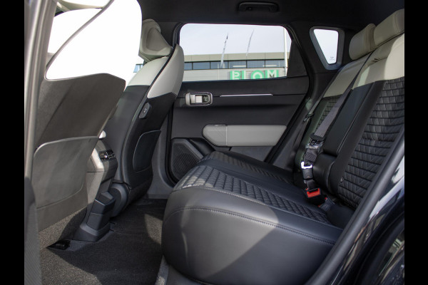 Kia EV4 GT-Line Business Edition 81.4 kWh | DIRECT LEVERBAAR | Navi. | Stoel&Stuur Verwarming | Clima. |  Lichtmetalen velgen | LED | Dodehoekassistentie | GT-Line Vegan Lederen Stoelbekleding