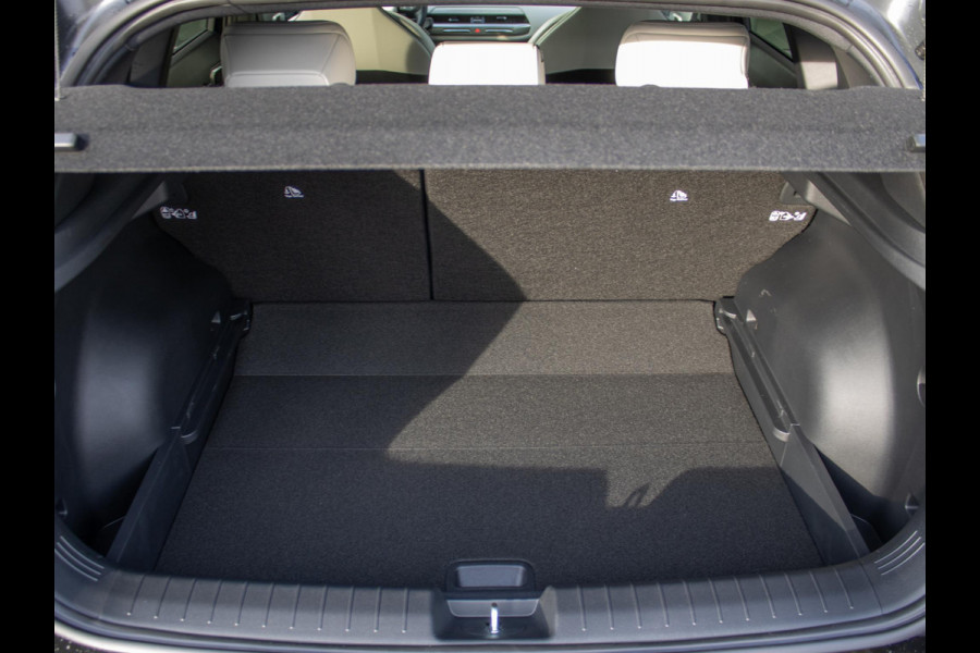 Kia EV4 GT-Line Business Edition 81.4 kWh | DIRECT LEVERBAAR | Navi. | Stoel&Stuur Verwarming | Clima. |  Lichtmetalen velgen | LED | Dodehoekassistentie | GT-Line Vegan Lederen Stoelbekleding