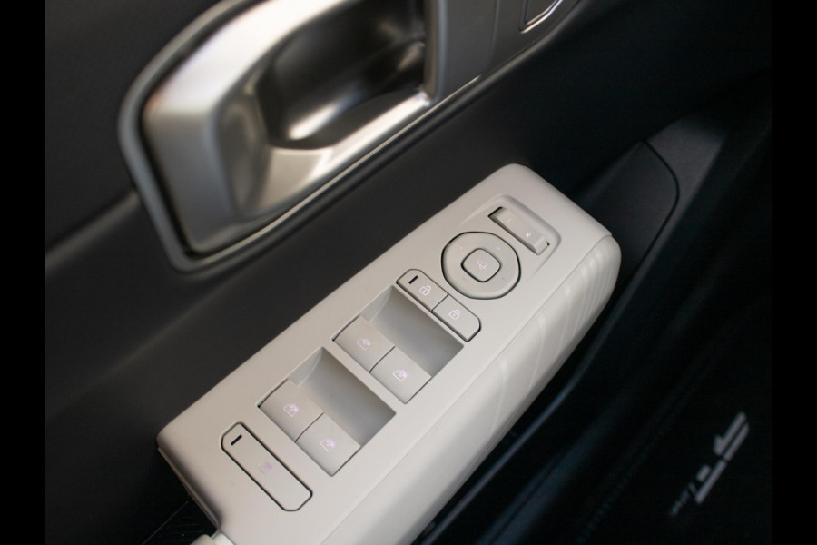 Kia EV4 GT-Line Business Edition 81.4 kWh | DIRECT LEVERBAAR | Navi. | Stoel&Stuur Verwarming | Clima. |  Lichtmetalen velgen | LED | Dodehoekassistentie | GT-Line Vegan Lederen Stoelbekleding