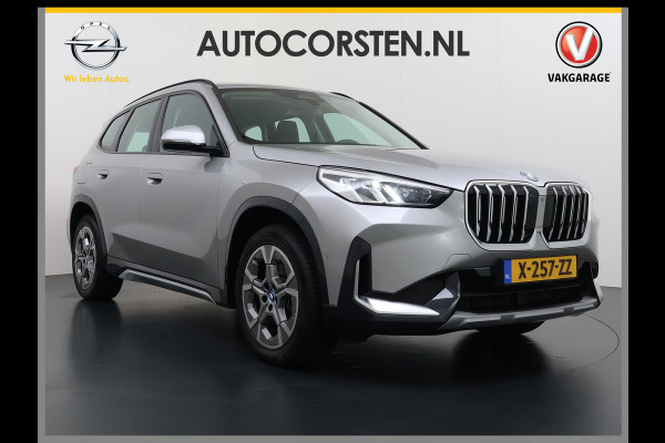 BMW X1 xDrive25e PHEV 245pk AUT-7 Leer Trekhaak Adap.Cruise Camera Navi Dual-Ecc ParkAssist Pdc Apple Carplay Android SOH 97% Hybride Lmv Elek.Achterklep Connect Drive Isofix DAB Led Regen-Lichtsensor Lane Assist Wifi AWD 1.700KG Trekgewicht 1e Eigenaar Dealeronderhouden Origineel Nederlandse Auto