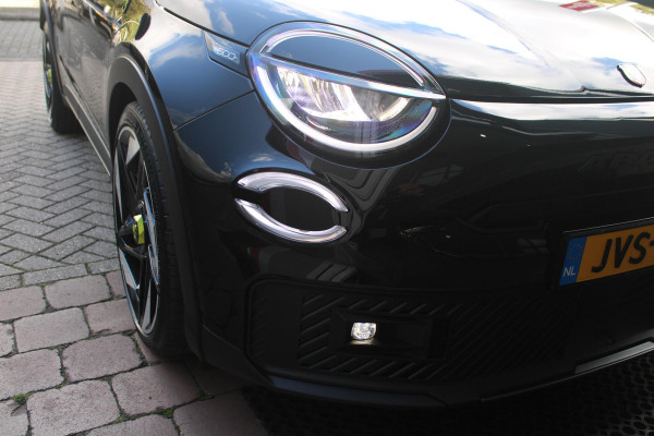 Abarth 600e Abarth Turismo 240PK 54 kWh | "TORSEN" MECHANISCH SPERDIFFERENTIEEL | SABELT SPORT STOELEN | 20" LICHTMETALEN VELGEN ABARTH DESIGN | ABARTH BODYKIT | PARKEERSENSOREN ACHTER | ABARTH REMKLAUWEN | ADAPTIVE CRUISE CONTROL | DRAADLOZE APPLE CARPLAY/ANDROID AUTO | DC SNELLAAD FUNCTIE | KEYLESS START | AUTOMATISCH DIMMENDE BINNENSPIEGEL |
