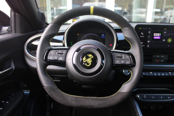 Abarth 600e Abarth Turismo 240PK 54 kWh | "TORSEN" MECHANISCH SPERDIFFERENTIEEL | SABELT SPORT STOELEN | 20" LICHTMETALEN VELGEN ABARTH DESIGN | ABARTH BODYKIT | PARKEERSENSOREN ACHTER | ABARTH REMKLAUWEN | ADAPTIVE CRUISE CONTROL | DRAADLOZE APPLE CARPLAY/ANDROID AUTO | DC SNELLAAD FUNCTIE | KEYLESS START | AUTOMATISCH DIMMENDE BINNENSPIEGEL |