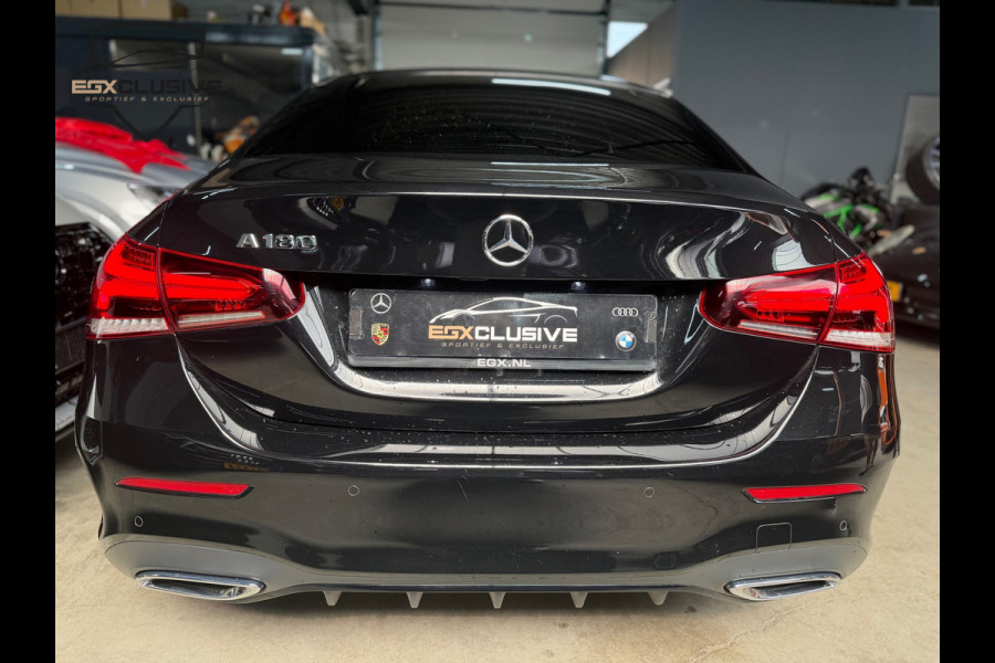 Mercedes-Benz A-Klasse 180 Business Solution AMG CAMERA|SFEERVERLICHTING|360PDC|