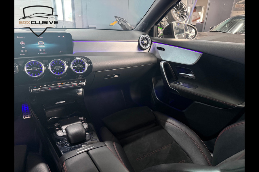 Mercedes-Benz A-Klasse 180 Business Solution AMG CAMERA|SFEERVERLICHTING|360PDC|