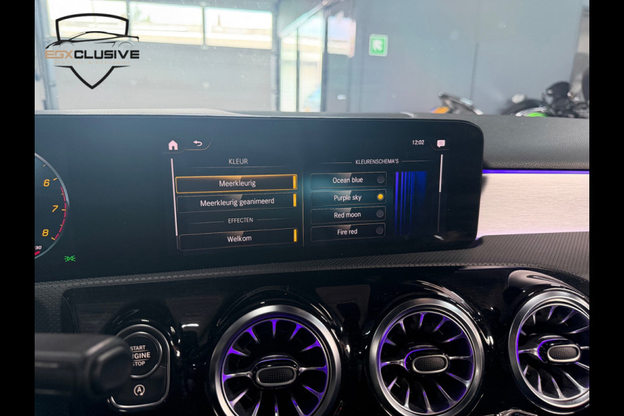 Mercedes-Benz A-Klasse 180 Business Solution AMG CAMERA|SFEERVERLICHTING|360PDC|