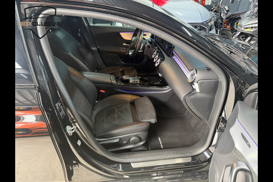 Mercedes-Benz A-Klasse 180 Business Solution AMG CAMERA|SFEERVERLICHTING|360PDC|