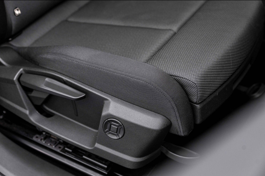 Audi Q4 Sportback e-tron 35 Advanced edition 55 kWh Sportstoelen Elek.Klep Stoelverwarming Ambiance Camera 19''
