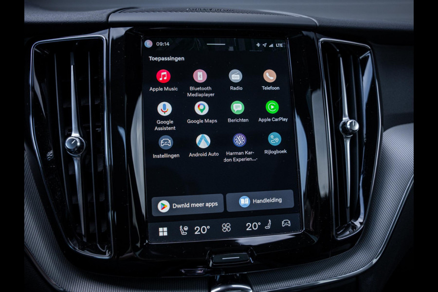 Volvo XC60 2.0 T6 Plug-in hybrid AWD Plus Bright - Pano l Trekh l H/Kardon l Memory