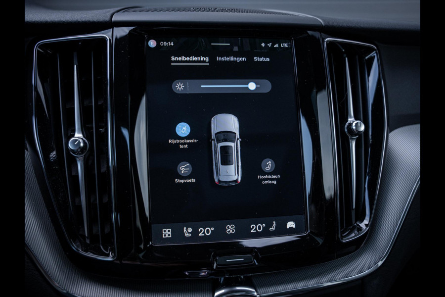 Volvo XC60 2.0 T6 Plug-in hybrid AWD Plus Bright - Pano l Trekh l H/Kardon l Memory