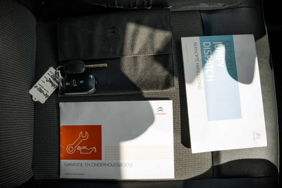 Citroën Jumpy 2.0 BlueHDi 120PK | Nieuwstaat | 3-Zits | Camera | Carplay | Cruise | PDC | Airco