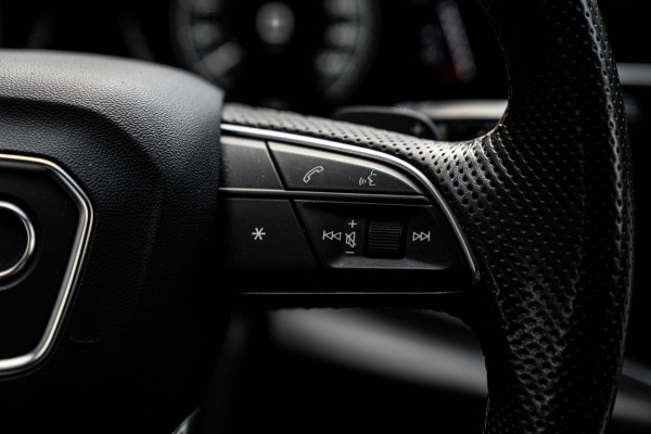 Audi Q7 60 TFSI e Quattro Competition Luchtvering Elek. Trekhaak Massage Matrix B&O Stoelverw/Ventilatie 22''