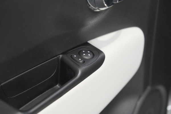 Fiat 500C 1.0 Hybrid Dolcevita | Apple Carplay | Parkeersensoren | Climate control
