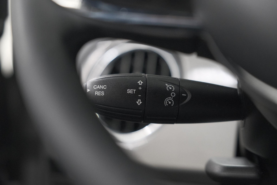Fiat 500C 1.0 Hybrid Dolcevita | Apple Carplay | Parkeersensoren | Climate control