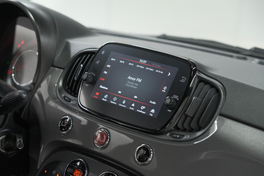 Fiat 500C 1.0 Hybrid Dolcevita | Apple Carplay | Parkeersensoren | Climate control