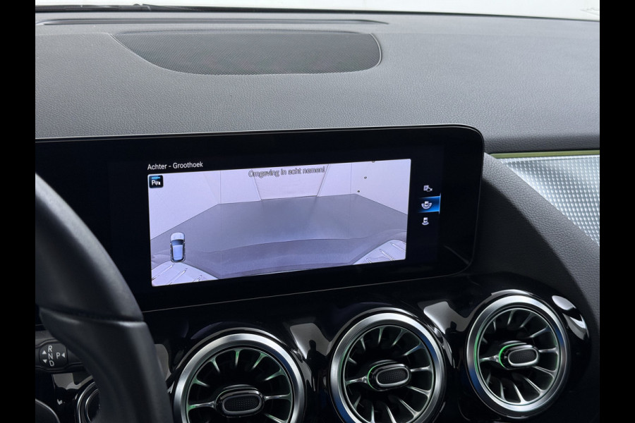 Mercedes-Benz EQA 250 SOH 97% Navi Camera 1/2 Leer High-Performance-LED Stoelverwarmd Adapt grootlicht-Ass. Cruise Control Pdc 67kWh Ecc Business Line Elek.Achterklep Connect 20 Mid Led DAB Bluetooth Lmv 18" Licht en zichtpakket Advanced pakket Easy-pack Parkeer-pakket Actieve-Rem+Spoorassistent Keyless-Go DAB