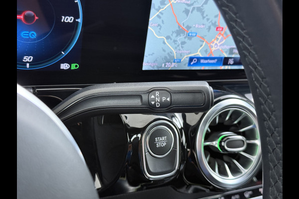 Mercedes-Benz EQA 250 SOH 97% Navi Camera 1/2 Leer High-Performance-LED Stoelverwarmd Adapt grootlicht-Ass. Cruise Control Pdc 67kWh Ecc Business Line Elek.Achterklep Connect 20 Mid Led DAB Bluetooth Lmv 18" Licht en zichtpakket Advanced pakket Easy-pack Parkeer-pakket Actieve-Rem+Spoorassistent Keyless-Go DAB