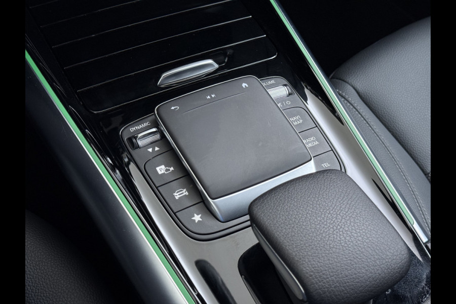 Mercedes-Benz EQA 250 SOH 97% Navi Camera 1/2 Leer High-Performance-LED Stoelverwarmd Adapt grootlicht-Ass. Cruise Control Pdc 67kWh Ecc Business Line Elek.Achterklep Connect 20 Mid Led DAB Bluetooth Lmv 18" Licht en zichtpakket Advanced pakket Easy-pack Parkeer-pakket Actieve-Rem+Spoorassistent Keyless-Go DAB
