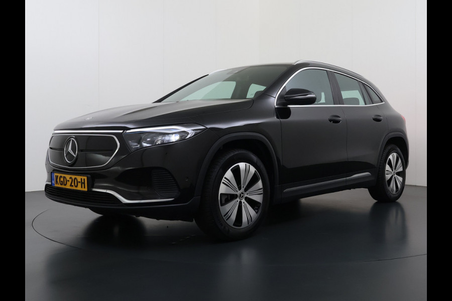 Mercedes-Benz EQA 250 SOH 97% Navi Camera 1/2 Leer High-Performance-LED Stoelverwarmd Adapt grootlicht-Ass. Cruise Control Pdc 67kWh Ecc Business Line Elek.Achterklep Connect 20 Mid Led DAB Bluetooth Lmv 18" Licht en zichtpakket Advanced pakket Easy-pack Parkeer-pakket Actieve-Rem+Spoorassistent Keyless-Go DAB