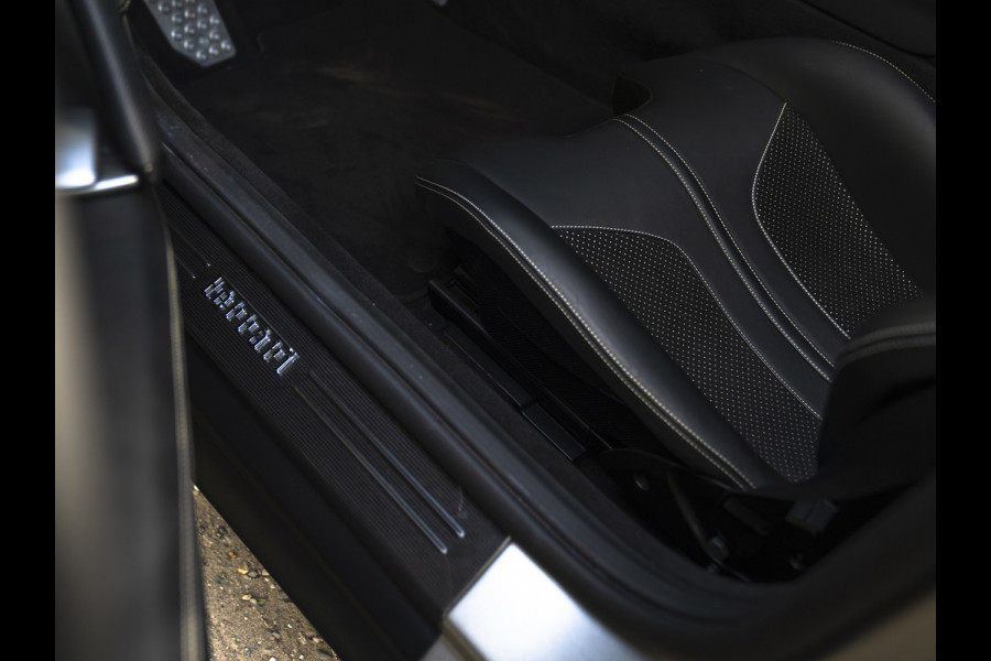 Ferrari 812 GTS 6.5 V12 HELE | Alluminium Lucido | Racing Seats | Lift | Pass. display