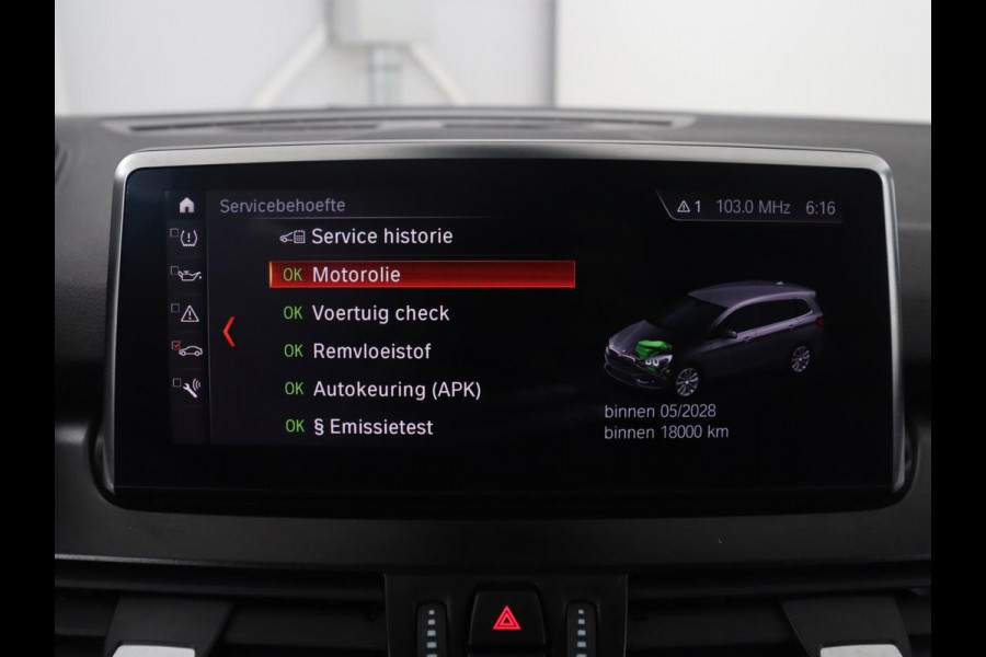 BMW 2 Serie Gran Tourer 218i Business Edition Plus | Trekhaak | Head up | Half Leder | Climate control | Park assist | Cruise control | Full LED |