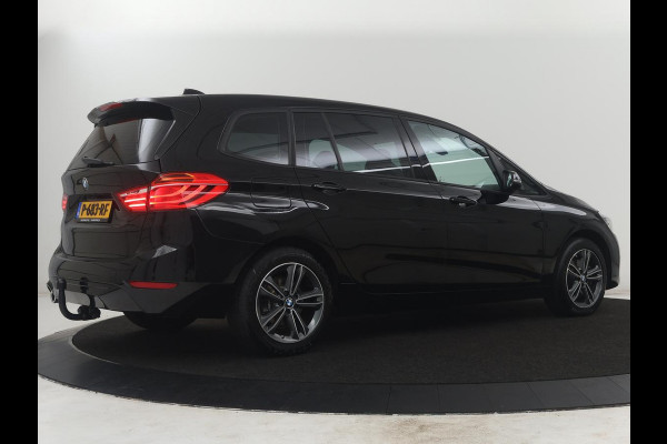BMW 2 Serie Gran Tourer 218i Business Edition Plus | Trekhaak | Head up | Half Leder | Climate control | Park assist | Cruise control | Full LED |