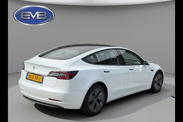 Tesla Model 3 Standard RWD Plus 60 kWh, facelift, parelmoer wit, panoramadak, lederen interieur, 360 camera