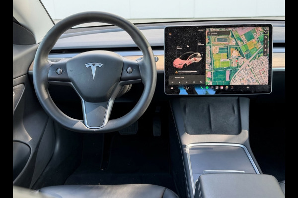 Tesla Model 3 Standard RWD Plus 60 kWh, facelift, parelmoer wit, panoramadak, lederen interieur, 360 camera