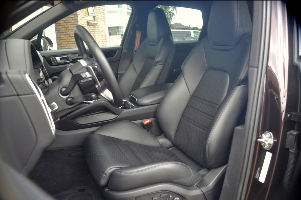 Porsche Cayenne 3.0 E-Hybrid Platinum Edition | BTW-auto | Sport Design | Panoramadak | Bose