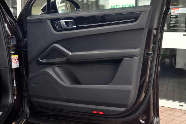 Porsche Cayenne 3.0 E-Hybrid Platinum Edition | BTW-auto | Sport Design | Panoramadak | Bose