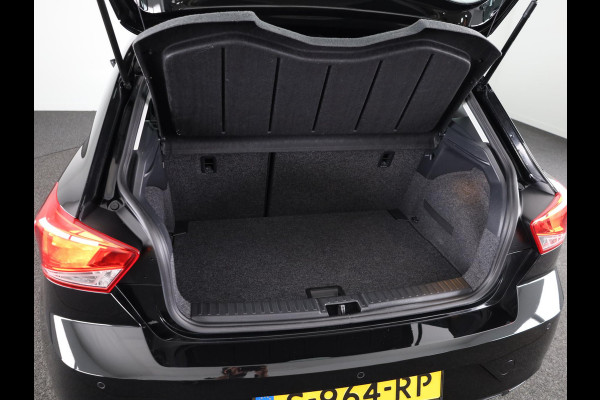 Seat Ibiza 1.0 EcoTSI Style 95 pk | Navigatie via App | Parkeersensoren achter | Autom. airco | Apple Carplay/Android Auto | LED koplampen |