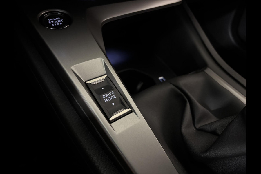 Peugeot 308 1.2 Turbo Active Pack Business Navigatie | Parkeersensoren achter | Android auto / Apple carplay | Adaptive Cruise Control