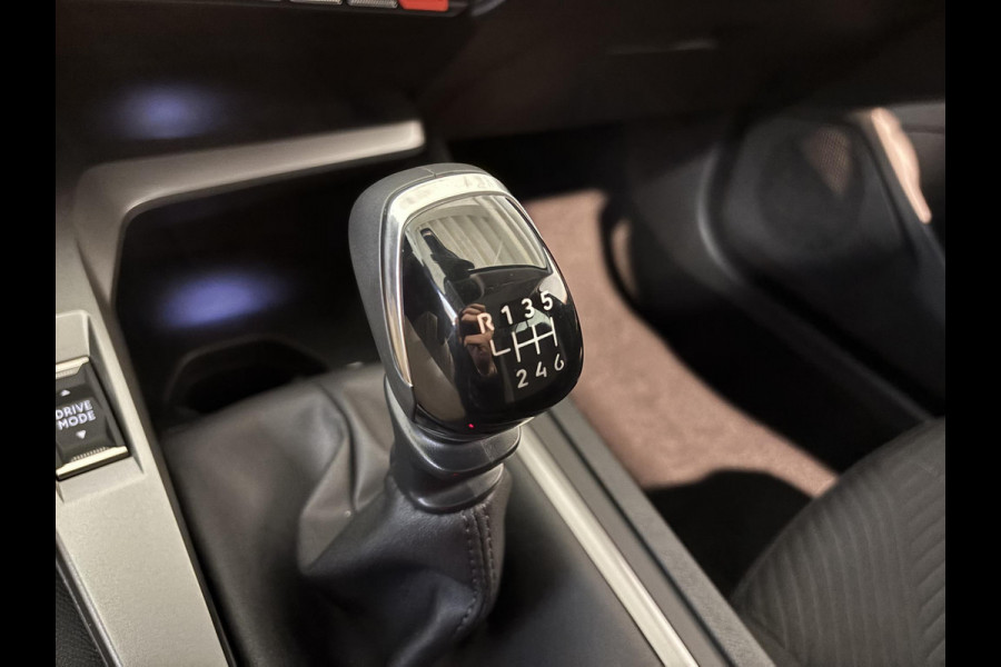 Peugeot 308 1.2 Turbo Active Pack Business Navigatie | Parkeersensoren achter | Android auto / Apple carplay | Adaptive Cruise Control