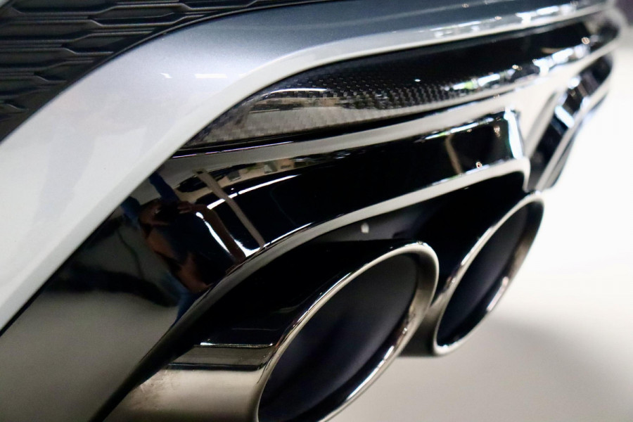 Audi Q8 55 TFSI e Q Pro Line S|RS Zetels|Massage|PANO|VOL