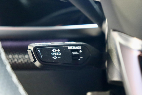 Audi Q8 55 TFSI e Q Pro Line S|RS Zetels|Massage|PANO|VOL