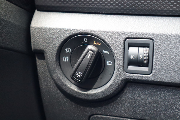 Volkswagen T-Cross 1.0 TSI Life | Carplay | ACC |