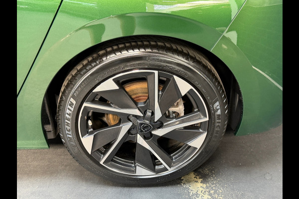 Peugeot 308 1.2 PureTech Allure Pack Business | Leder | 360 cam | ACC | LED | Navi | Carplay