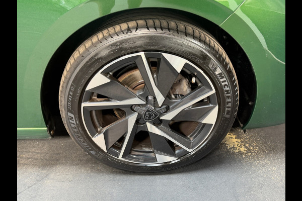 Peugeot 308 1.2 PureTech Allure Pack Business | Leder | 360 cam | ACC | LED | Navi | Carplay