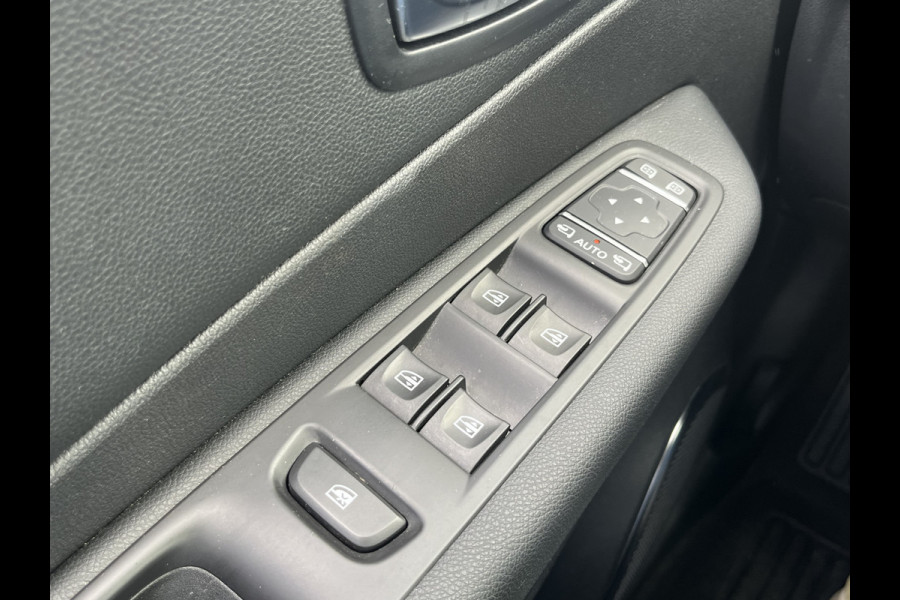 Renault Captur 0.9 TCe Intens | Trekhaak | Dodehoek | Camera | Navigatie | Keyless | LED Pure Vision | DAB+ | Carplay/Android Auto etc. etc.
