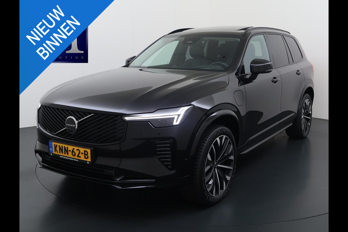 Volvo XC90 2.0 T8 Plug-in hybrid AWD Ultra Dark BOWERS & WILKINS| LUCHTVERING| STOELVENTILATIE| ELEKTRISCHE TREKHAAK| 7 PERSOONS| MASSAGESTOELEN NAPPALEDER| HEAD-UP DISPLAY| PANORAMADAK| FULL OPTIONS|