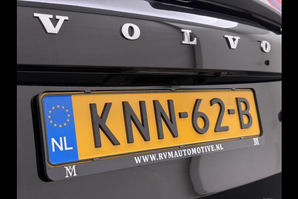 Volvo XC90 2.0 T8 Plug-in hybrid AWD Ultra Dark BOWERS & WILKINS| LUCHTVERING| STOELVENTILATIE| ELEKTRISCHE TREKHAAK| 7 PERSOONS| MASSAGESTOELEN NAPPALEDER| HEAD-UP DISPLAY| PANORAMADAK| FULL OPTIONS|