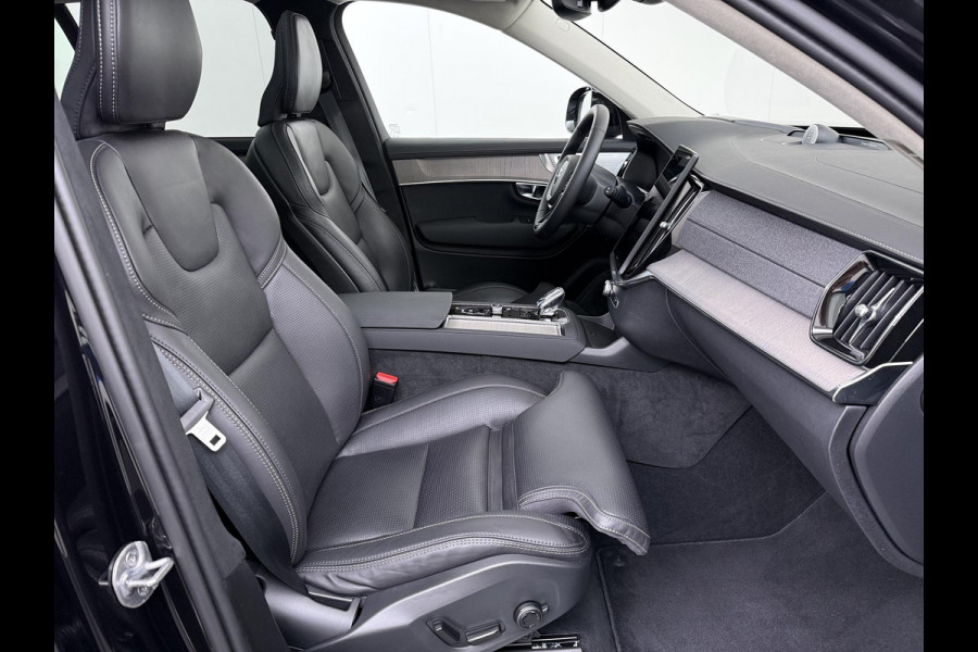 Volvo XC90 2.0 T8 Plug-in hybrid AWD Ultra Dark BOWERS & WILKINS| LUCHTVERING| STOELVENTILATIE| ELEKTRISCHE TREKHAAK| 7 PERSOONS| MASSAGESTOELEN NAPPALEDER| HEAD-UP DISPLAY| PANORAMADAK| FULL OPTIONS|