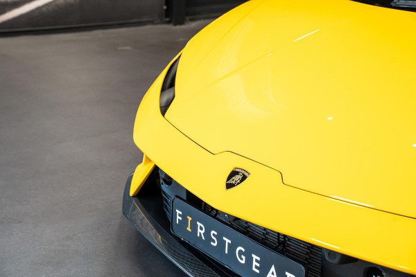 Lamborghini Temerario 4.0 V8 *Giallo Auge / Lift-systeem / Keramisch / Sonus Faber / Passagiersdisplay / Surround-view*