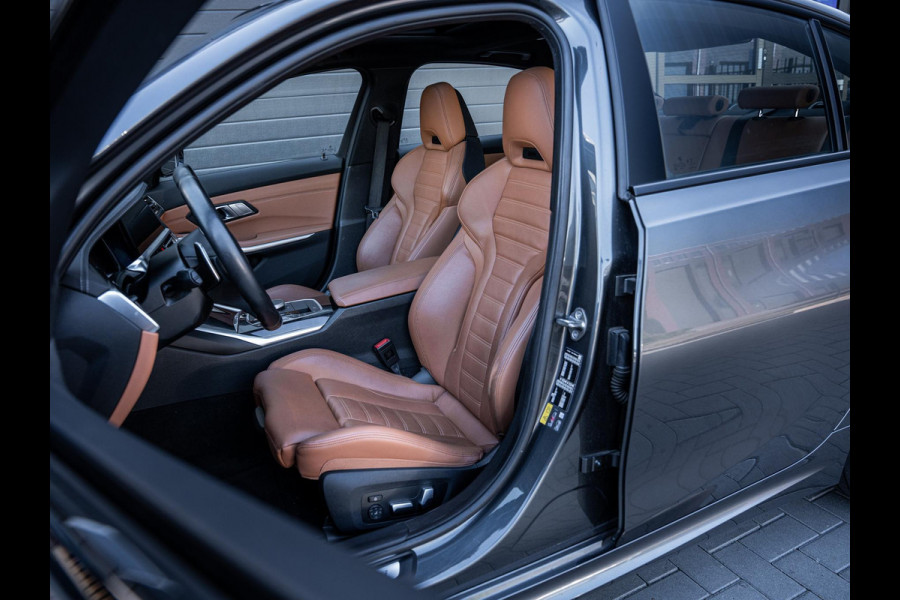 BMW 3-serie 330e High Executive - M-Sport l Kuip Stoelen l Pano l 360cam l ACC