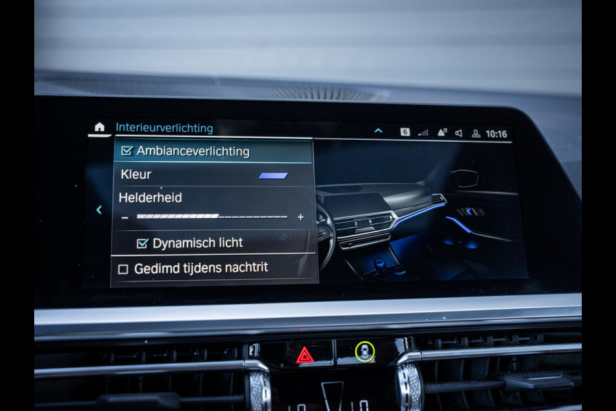 BMW 3-serie 330e High Executive - M-Sport l Kuip Stoelen l Pano l 360cam l ACC